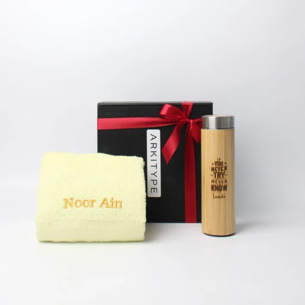 Set Gift Bath Towel and Wooden Tumbler